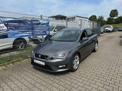 Grau Gebraucht 2015 Seat Leon ST FR Kombi | 14.200 € (Fairer Preis)