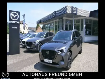 Neu Mazda CX-80 Homura-Line 254 PS (186 kW) 2026 Machine gray SUV