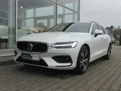 Brugt Volvo V60 Core 197 HK (144 kW) 2024 Hvid Stationcar