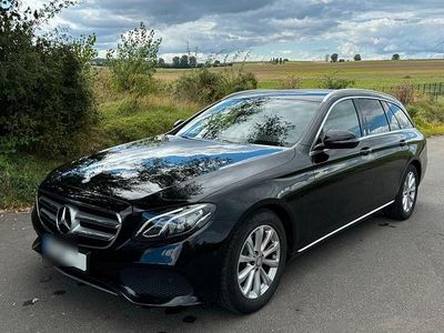Mercedes E200