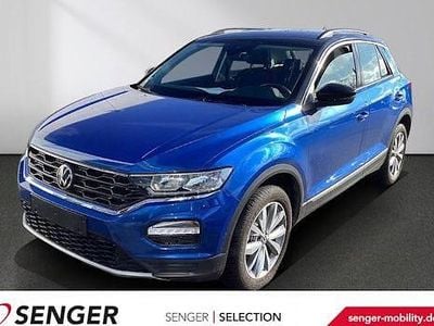 Second-hand VW T-Roc Style 150 CP (110 kW) 2021 Albastru SUV