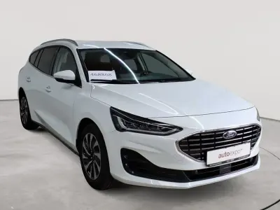 Gebraucht Ford Focus Titanium X 120 PS (88 kW) 2023 Frozen white Kombi