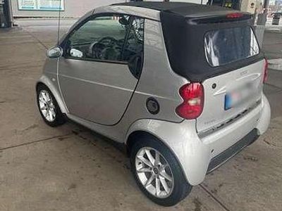 Grau Gebraucht 2008 Smart ForTwo Cabrio Basis Cabrio | 3.800 € (Etwas zu teuer)