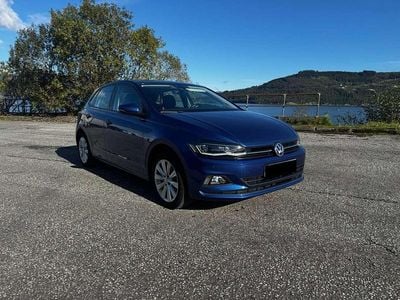 Blau Gebraucht 2018 VW Polo Highline Limousine | 12.990 € (Fairer Preis)