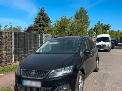 Gebraucht Seat Alhambra 140 PS (102 kW) 2011 Schwarz Van / Kleinbus