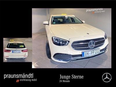Hellelfenbein Gebraucht 2023 Mercedes E220 Avantgarde Kombi | 43.900 €