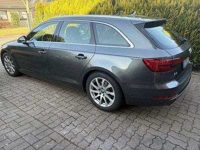 Gebraucht Audi A4 Sport 190 PS (139 kW) 2016 Kombi