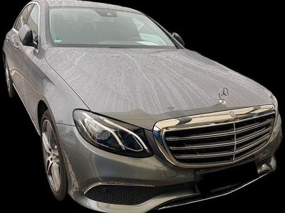 Mercedes E200
