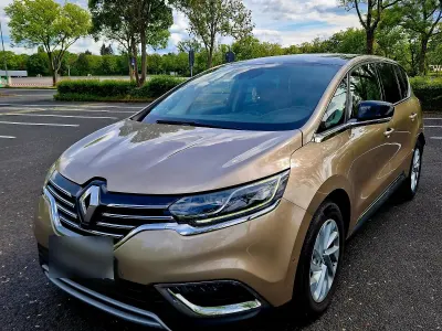 Gebraucht Renault Espace 160 PS (117 kW) 2016 Gold Van / Kleinbus