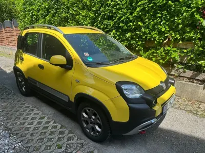 Gebraucht Fiat Panda Cross Cross 90 PS (66 kW) 2014 Gelb Kleinwagen