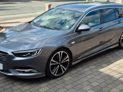 Gebraucht Opel Insignia Dynamic 170 PS (125 kW) 2018 Grau Kombi