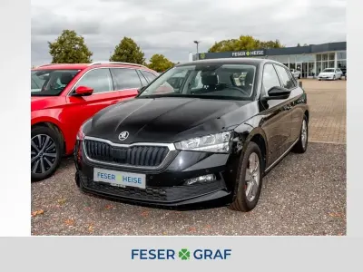 Gebraucht Skoda Scala Ambition 110 PS (80 kW) 2023 Blackmagic perleffekt Kleinwagen