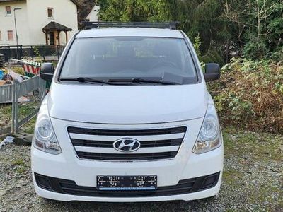 Hyundai H-1