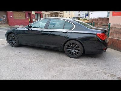BMW 730