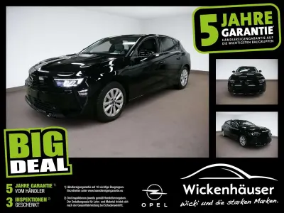 Gebraucht Opel Astra Elegance 131 PS (96 kW) 2023 Schwarz perla nera/typ aussenv Limousine