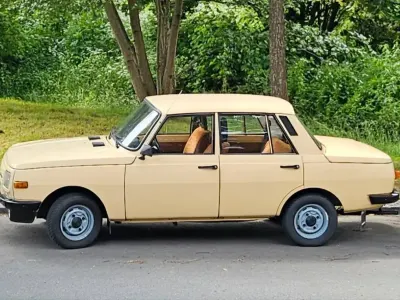 Gebraucht Wartburg 353 50 PS (36 kW) 1986 Gelb Limousine