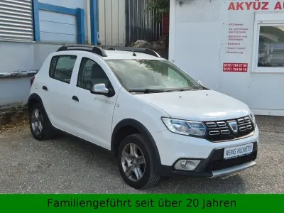 Gebraucht Dacia Sandero Deal 101 PS (74 kW) 2020 Weiß SUV
