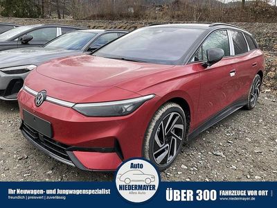 Neu VW ID.7 Pro 210 kW (286 PS) 2026 Kings red metallic / dach schw Kombi