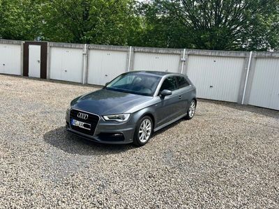 gebraucht Audi A3 1.6 TDI S line S line