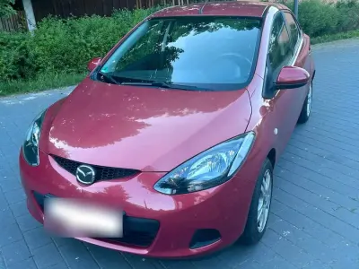 Gebraucht Mazda 2 86 PS (63 kW) 2008 Rot Kleinwagen