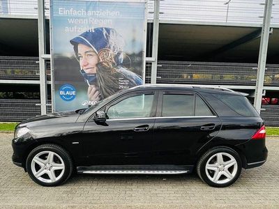 Schwarz Gebraucht 2011 Mercedes ML350 SUV | 16.500 € (Fairer Preis)