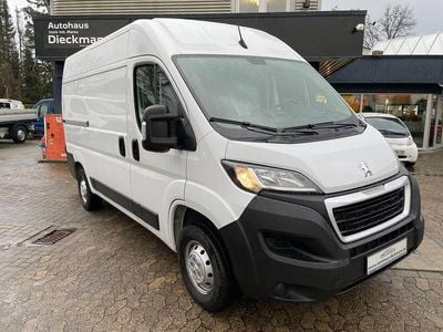 Weiß Gebraucht 2023 Peugeot Boxer S Van | 24.990 € (Teuer)