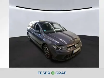 Gebraucht VW Polo Life 95 PS (69 kW) 2023 Grau Kleinwagen