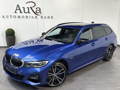Gebraucht BMW 330e M Sport 252 PS (185 kW) 2022 Portimao blau Kombi