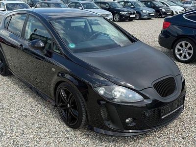 Schwarz Gebraucht 2010 Seat Leon Sport Limousine | 4.990 € (Etwas zu teuer)
