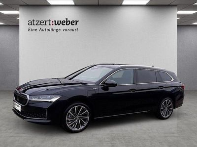 Onyxschwarz metallic Neu 2025 Skoda Superb LAURIN & KLEMENT Kombi | 56.890 € (Teuer)