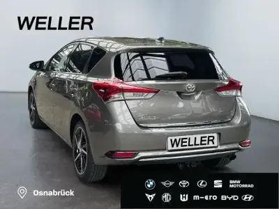 Gebraucht Toyota Auris Edition-S 116 PS (85 kW) 2016 Grau Limousine
