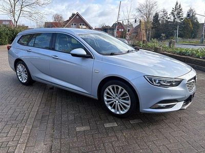 Usata Opel Insignia Innovation 165 CV (121 kW) 2017 Blu Station wagon