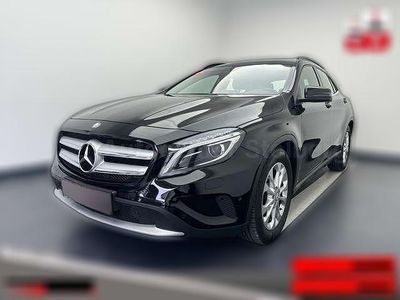 Usata Mercedes GLA180 122 CV (89 kW) 2017 Nero SUV