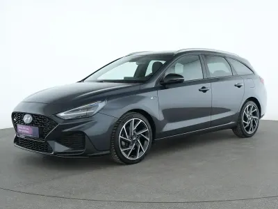 Gebraucht Hyundai i30 N Line 160 PS (117 kW) 2023 Dark knight Limousine