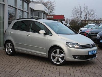 Gebraucht VW Golf VII Life 105 PS (77 kW) 2014 Grau Limousine