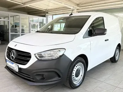 Gebraucht Mercedes Citan 112 116 PS (85 kW) 2023 Arktikweiss Van / Kleinbus