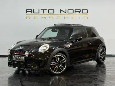 Gebraucht Mini John Cooper Works 231 PS (169 kW) 2016 Schwarz Kleinwagen
