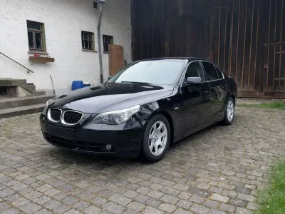 Usata BMW 520 170 CV (125 kW) 2004 Nero Berlina