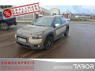 Lackierung tapenade/deckende l Gebraucht 2015 Citroën C4 Feel SUV | 3.685 € (Superpreis)