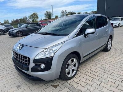 Usata Peugeot 3008 Premium 150 CV (110 kW) 2011 Argento Station wagon