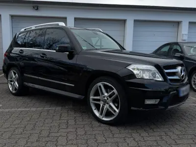 Gebraucht Mercedes GLK350 231 PS (169 kW) 2010 Schwarz SUV