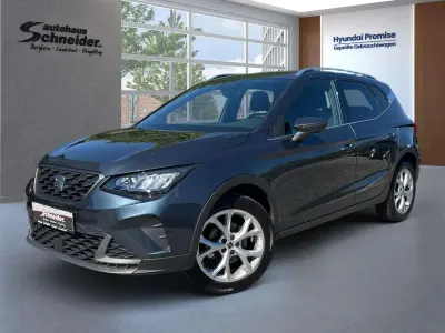 Gebraucht Seat Arona FR 116 PS (85 kW) 2025 Magnetic grau metallic SUV