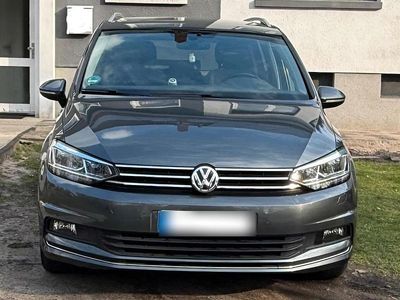 Gebraucht VW Touran Join 150 PS (110 kW) 2018 Grau Van / Kleinbus