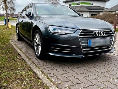 Gebraucht Audi A4 S-Line 218 PS (160 kW) 2016 Grau Kombi