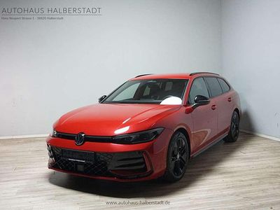 Gebraucht VW Passat R-line 193 PS (141 kW) 2024 Romance red metallic (metallic) Kombi