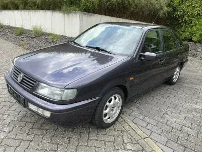 Gebraucht VW Passat Exclusive 174 PS (127 kW) 1994 Violet Kombi