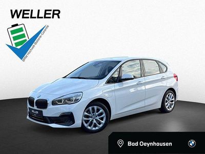 Gebraucht BMW 225 Active Tourer Advantage 224 PS (164 kW) 2019 Alpinweiss iii (weiß) Van / Kleinbus