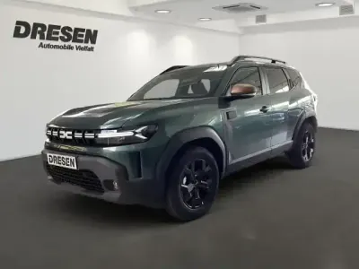 Neu Dacia Duster Extreme 140 PS (102 kW) 2025 Gruen SUV