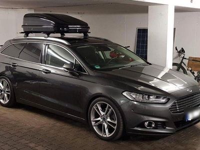 Gebraucht Ford Mondeo Titanium 241 PS (177 kW) 2015 Grau Kombi
