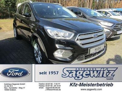 Gebraucht Ford Kuga Titanium 150 PS (110 kW) 2018 Schwarz SUV